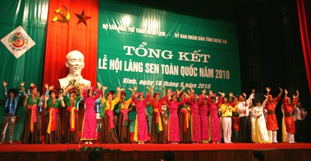 Lễ hội Làng Sen toàn quốc 2010 đã thành công tốt đẹp