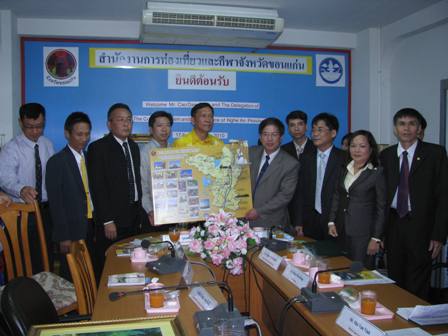 Lãnh đạo sở VH, TT & DL thăm và làm việc tại Thái Lan