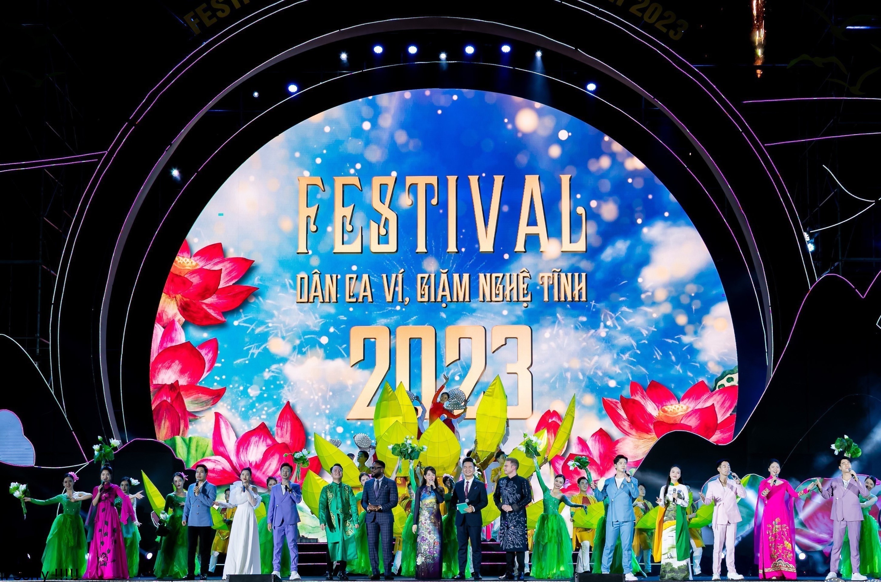 Ấn tượng đêm khai mạc Festival Dân ca Ví, Giặm Nghệ Tĩnh 2023