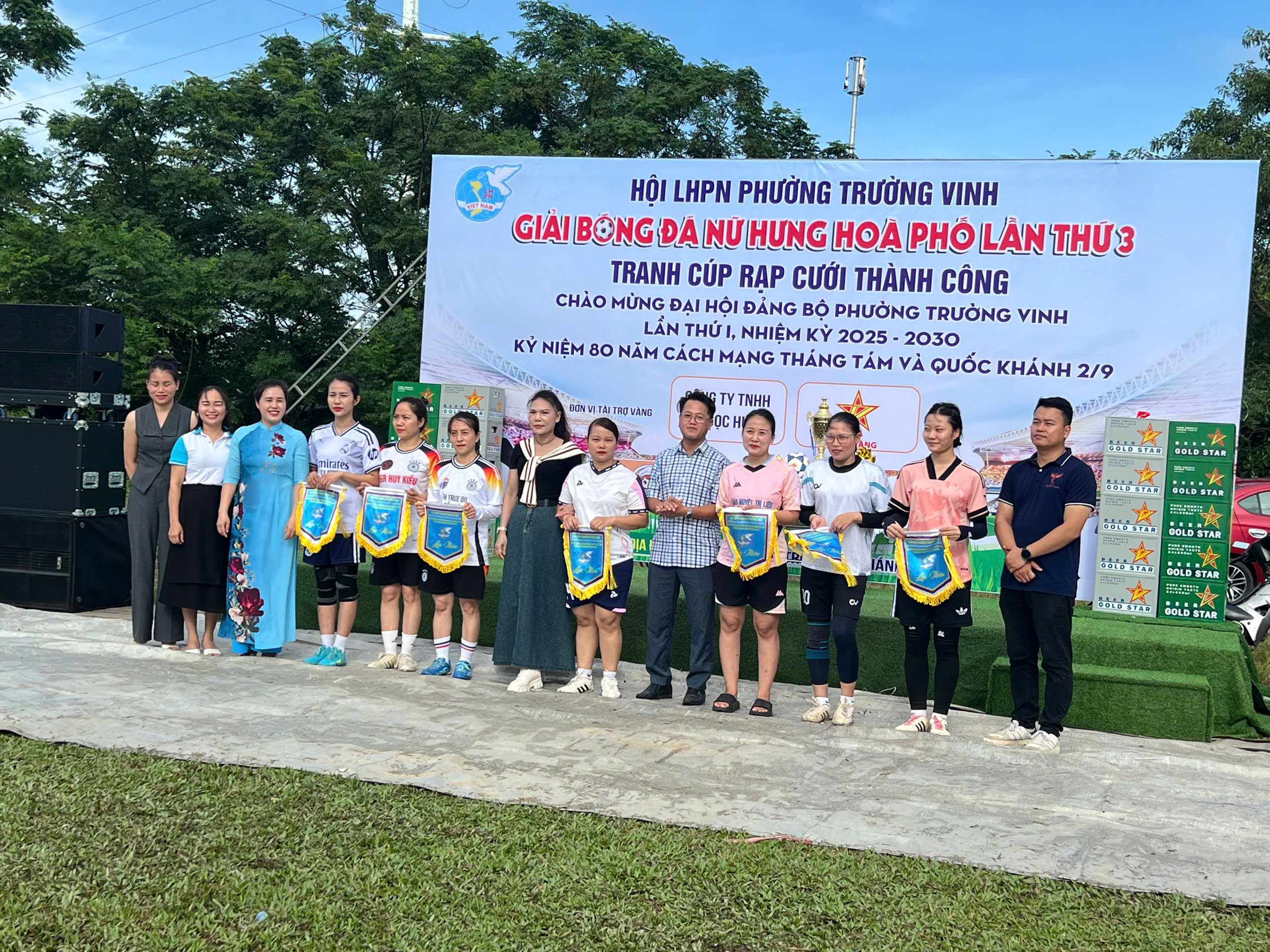 Khai mạc giải Bóng đá nữ Hưng Hòa phố lần thứ 3 năm 2025