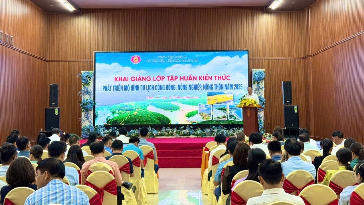 Khai giảng lớp tập huấn kiến thức Phát triển mô hình du lịch cộng đồng, nông nghiệp, nông thôn năm 2025