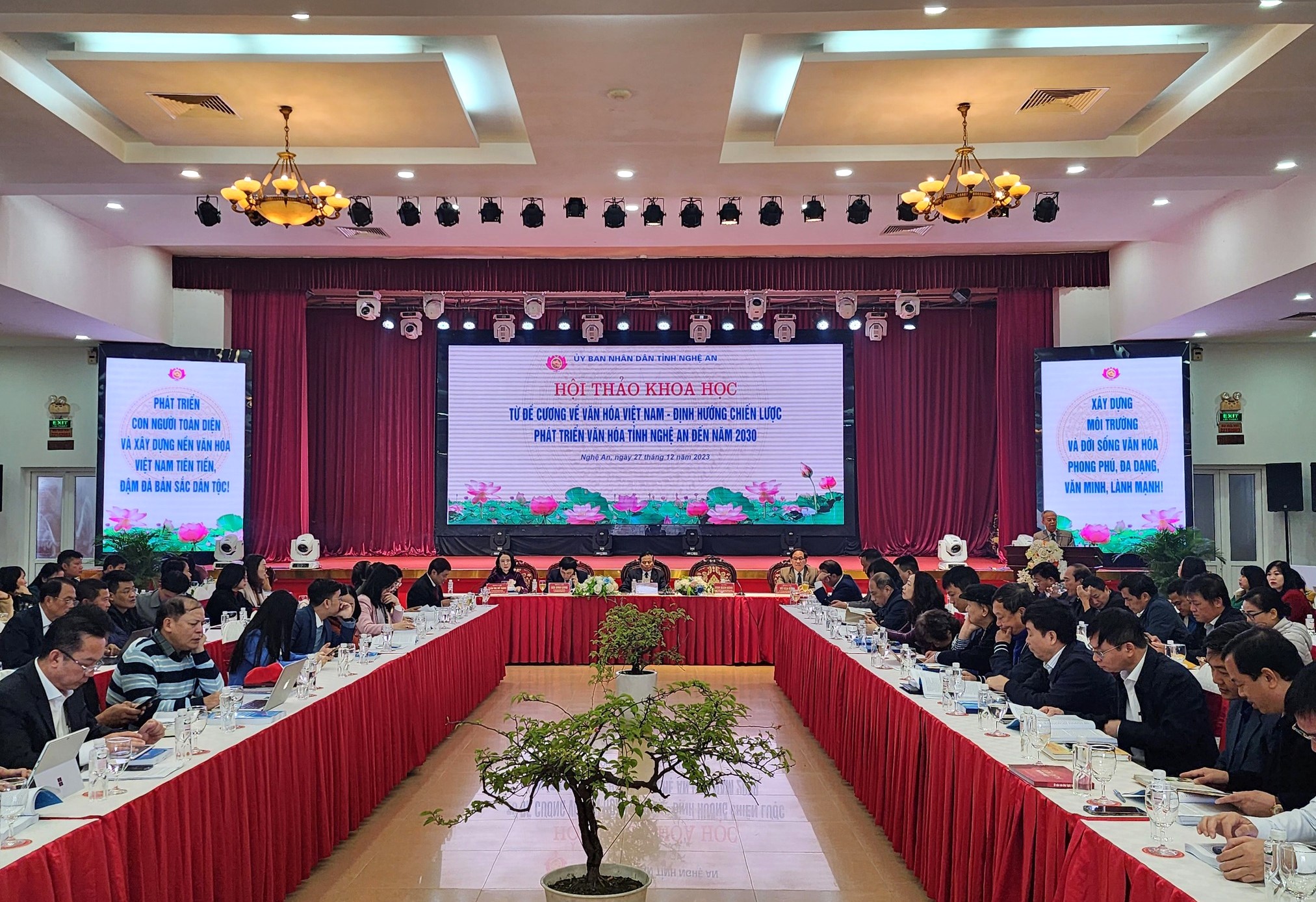 Hội thảo khoa học “Từ Đề cương về văn hóa Việt Nam - định hướng chiến lược phát triển văn hóa  tỉnh Nghệ An đến năm 2030”