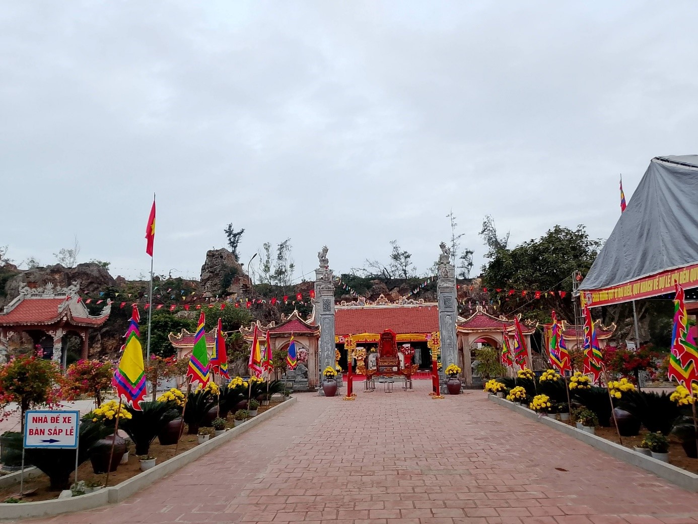 Khai mạc lễ hội đền Quy Lĩnh xuân Bính Ngọ 2026