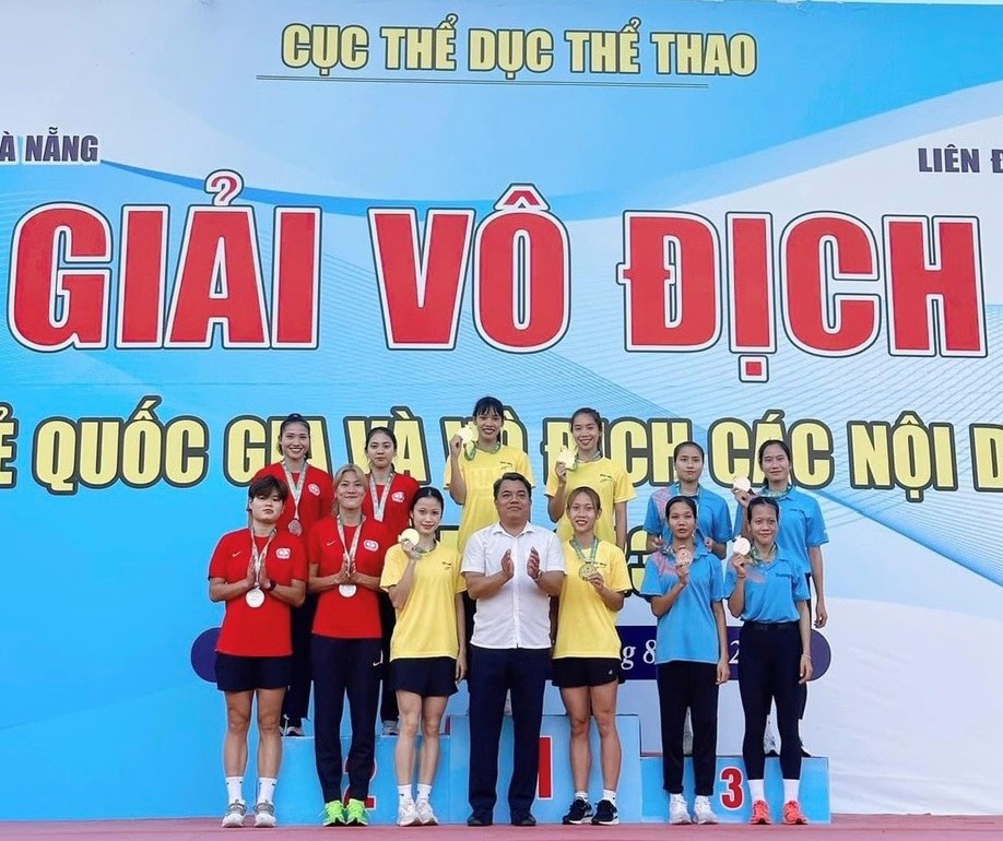 Nghệ An xuất sắc dành 3HCV, 02HCB và 02 HCĐ tại Giải Điền kinh trẻ và giải Vô địch Điền kinh trẻ tiếp sức năm 2023