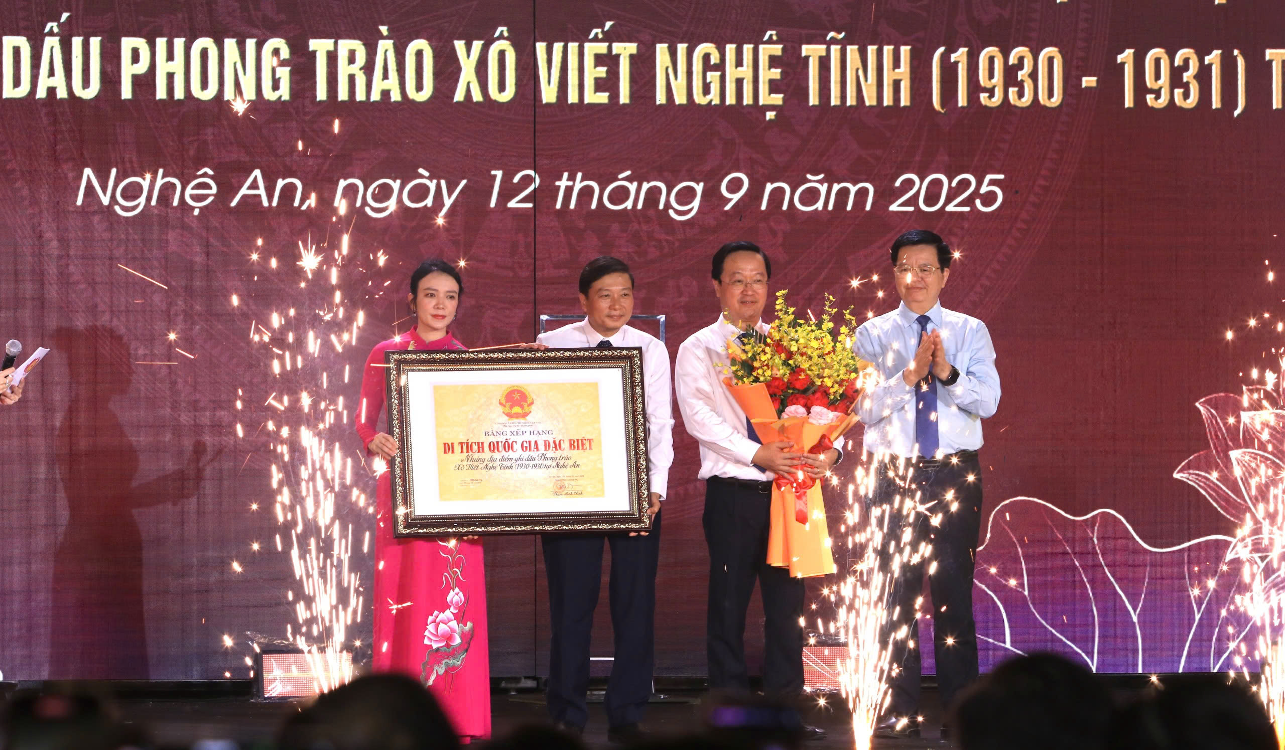 Kỷ niệm 995 năm danh xưng Nghệ An (1030-2025), 95 năm Xô viết Nghệ Tĩnh (12/9/1930-12/9/2025), đón Bằng xếp hạng di tích quốc gia đặc biệt Xô Viết – Nghệ Tĩnh và ra mắt tuor đêm “ Lửa Xô Viết”