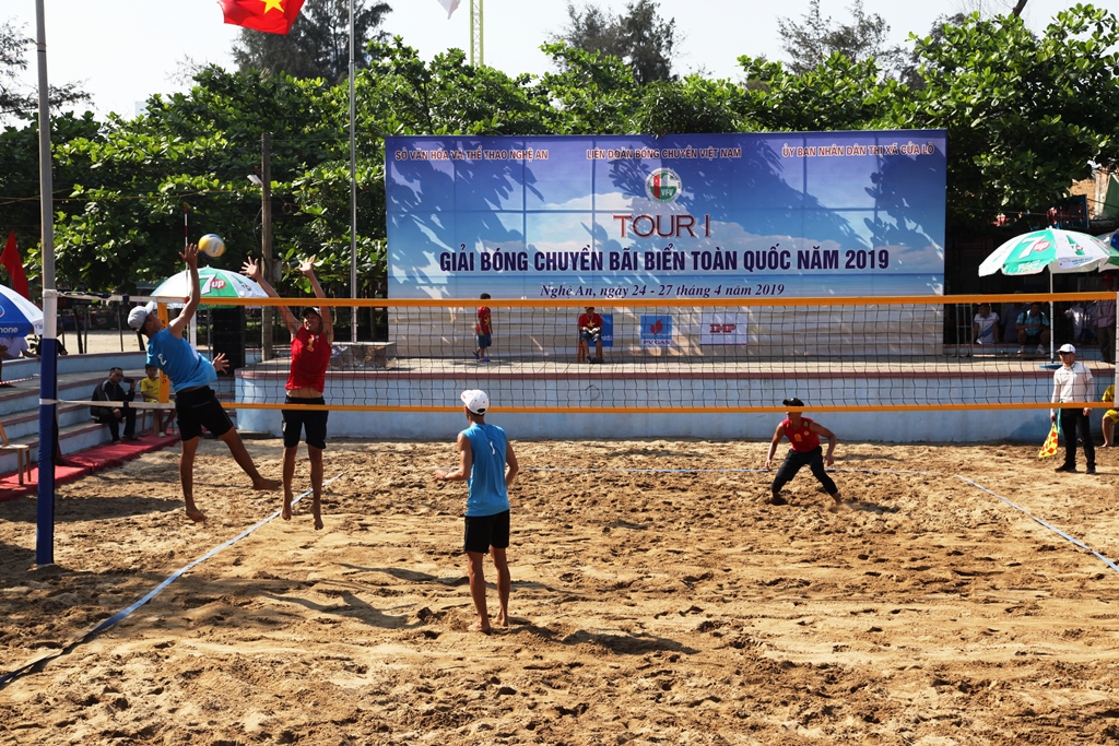 Khai mạc Giải bóng chuyền bãi biển toàn quốc Tour I 2019