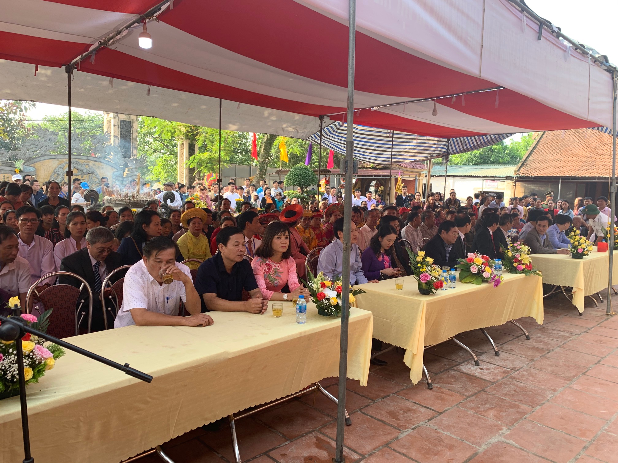 Lễ hội đền ông Hoàng Mười và công bố di sản văn hóa phi vật thể quốc gia