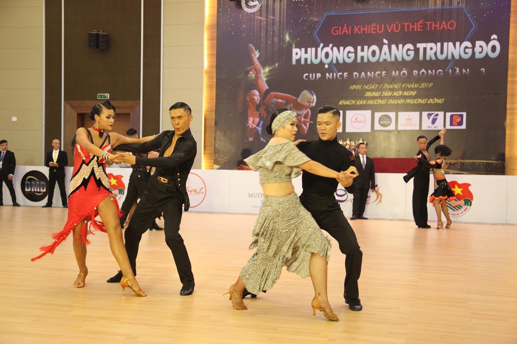 Khai mạc Giải khiêu vũ thể thao Phượng Hoàng Trung Đô - Cúp Nice Dance mở rộng lần thứ 3 - năm 2019
