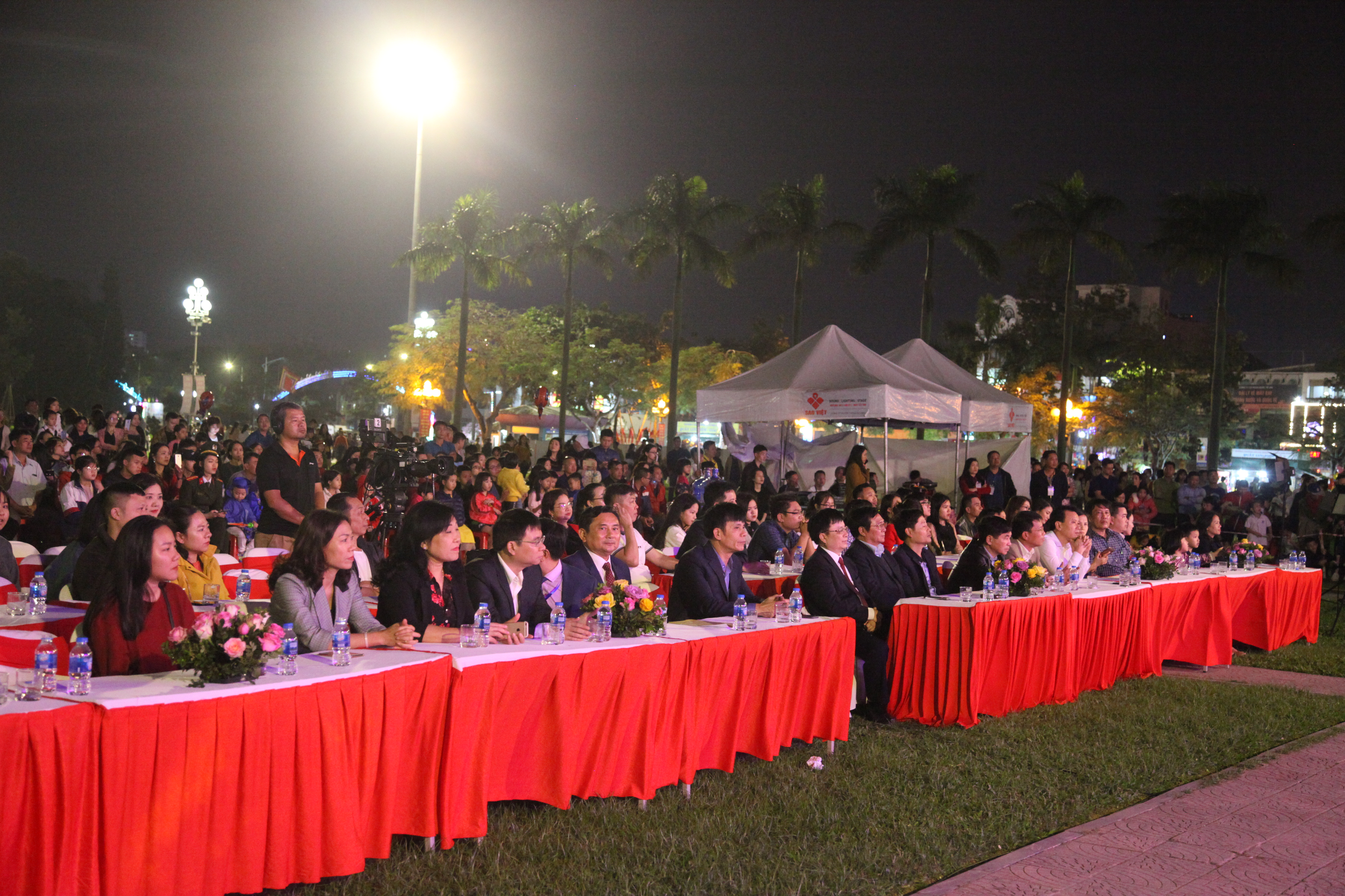 Đêm hội Giao thừa chào Xuân Canh Tý 2020