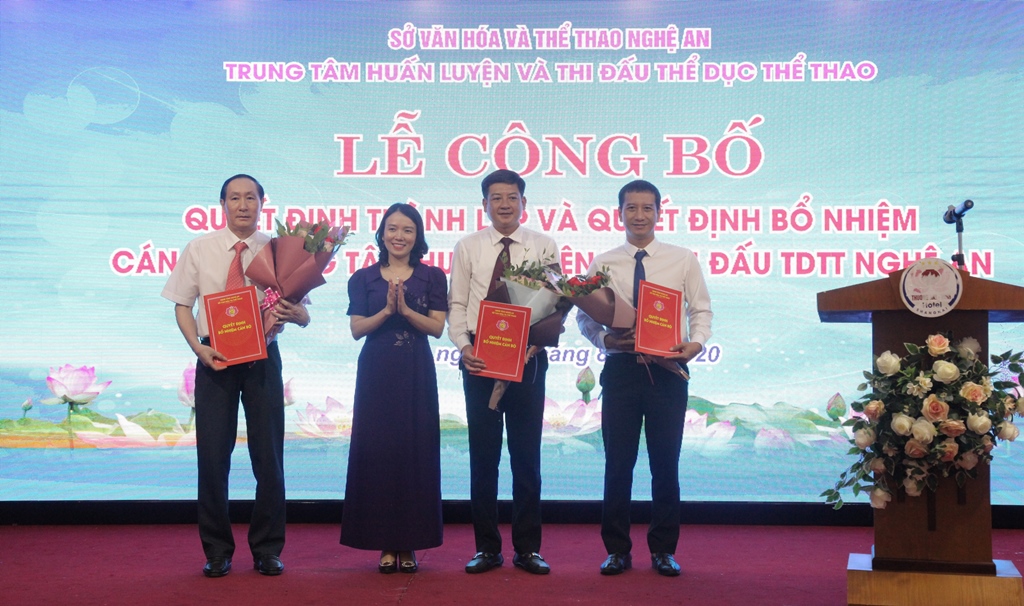 Công bố Quyết định thành lập Trung tâm Huấn luyện và Thi đấu thể dục thể thao Nghệ An