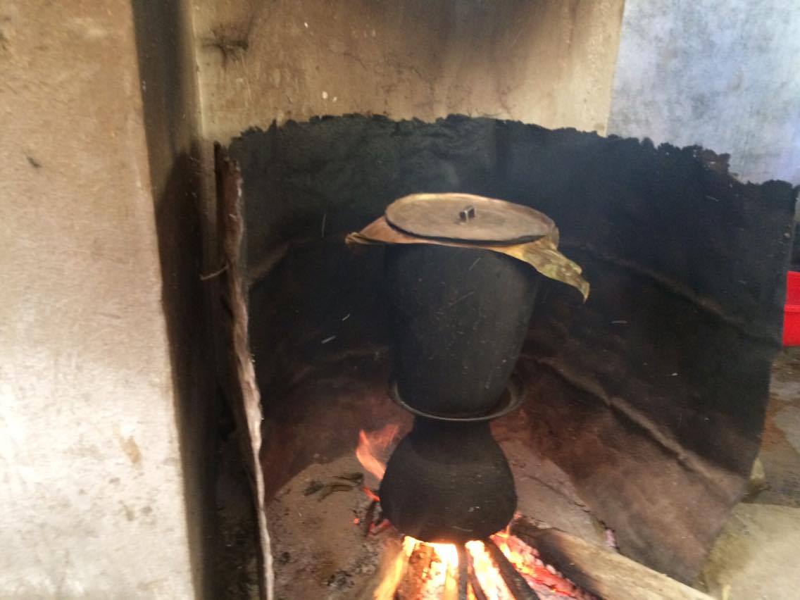 Bếp lửa trong văn hóa của đồng bào Khơ mú ở Tương Dương