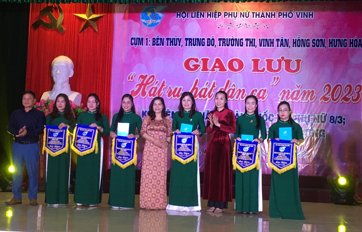 Giao lưu "Hát ru, hát dân ca" thành phố Vinh năm 2023