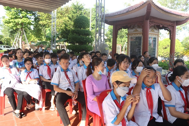 Đặc sắc chương trình Thơ - Nhạc Bà chúa thơ Nôm Hồ Xuân Hương