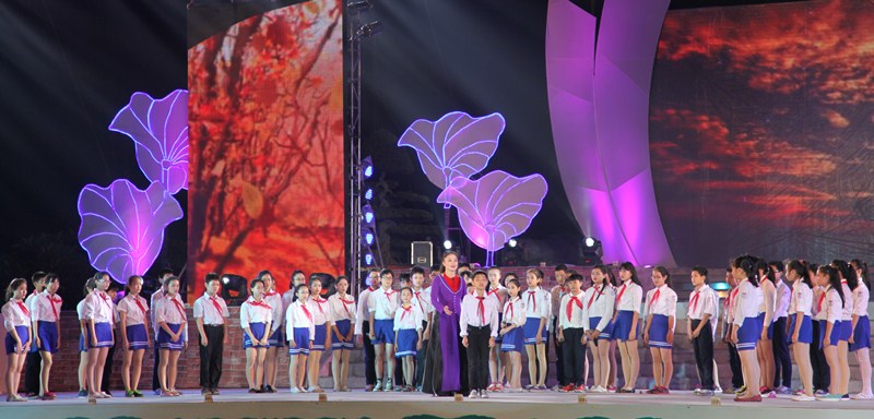 Đưa dân ca vào trường học?