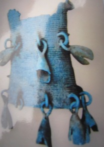 Bao tay của phụ nữ Làng Vạc