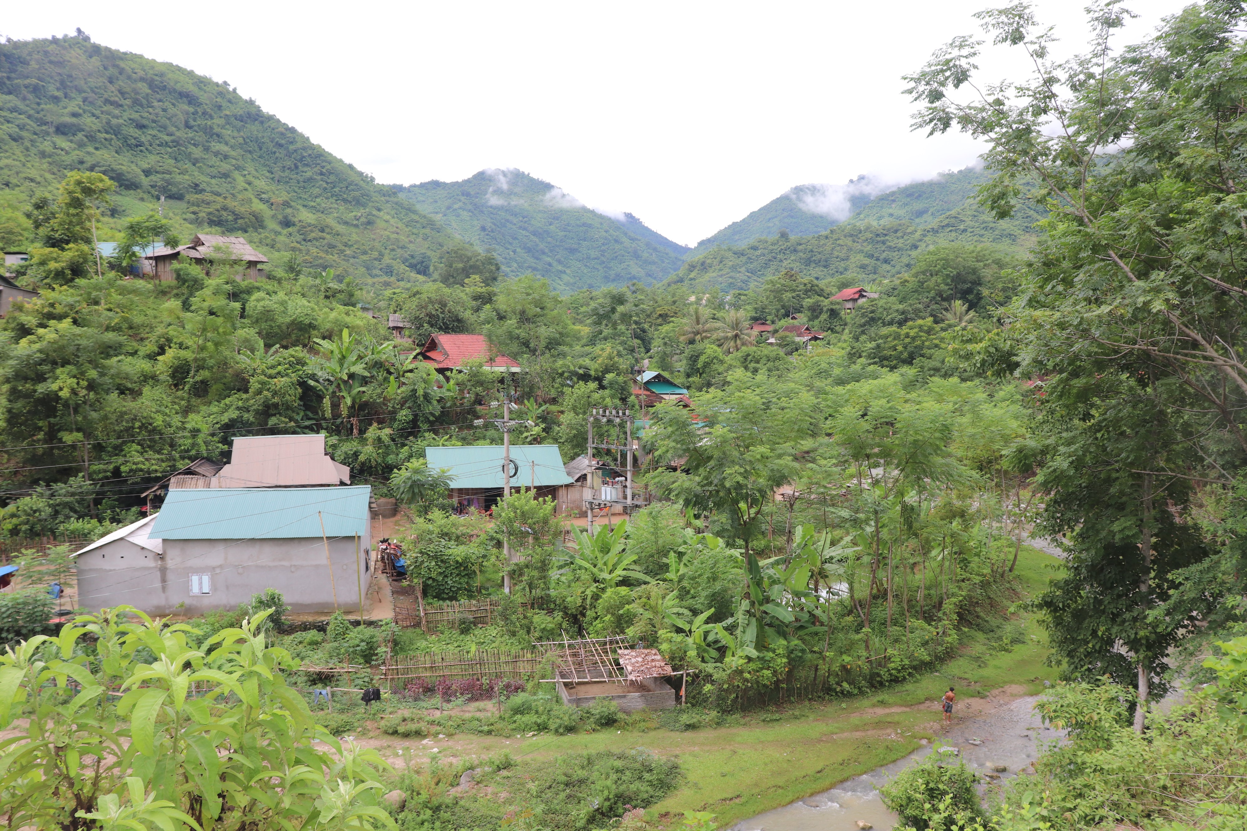 Phát triển nghề mây tre đan từ tri thức bản địa của người Khơ Mú ở miền Tây Nghệ An