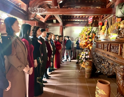 Nghệ An kỷ niệm 155 năm ngày sinh chí sỹ yêu nước Phan Bội Châu