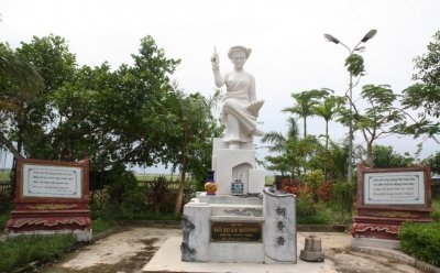 Nghệ An tổ chức nhiều hoạt động vinh danh nữ sĩ Hồ Xuân Hương