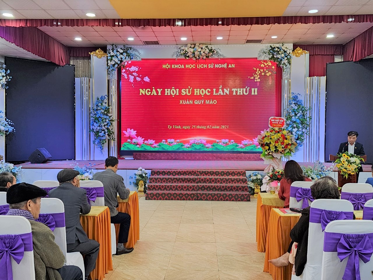 Ngày hội sử học Nghệ An lần thứ II