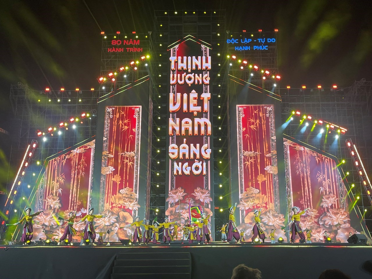 Concert “Tôi yêu Tổ quốc tôi” khép lại Triển lãm 80 năm Quốc khánh