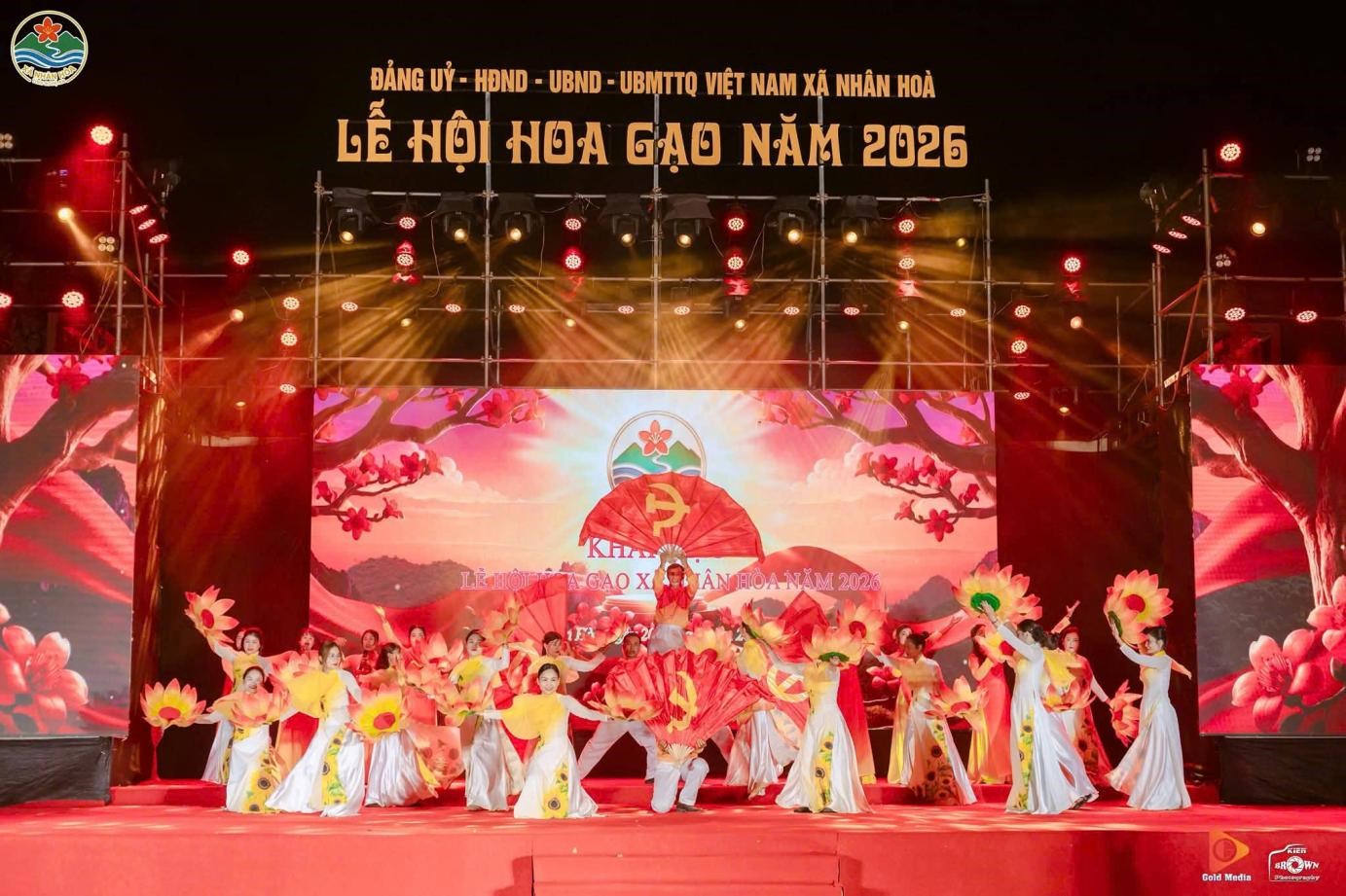 Rộn ràng lễ hội hoa gạo xã Nhân Hòa năm 2026