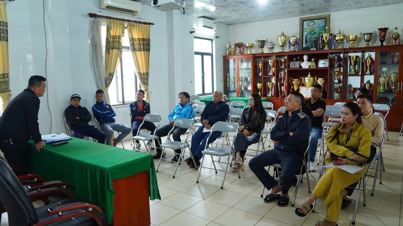 Trung tâm Đào tạo bóng đá trẻ SLNA tổ chức lễ ký hợp đồng đào tạo cho các cầu thủ lứa tuổi U9